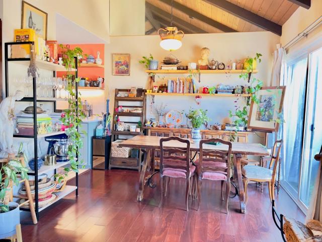 1561 Valdez Circle, Salinas CA: https://media.crmls.org/mediaz/2e1d11e6-a983-47fc-b909-e7fa7ca38051.jpg