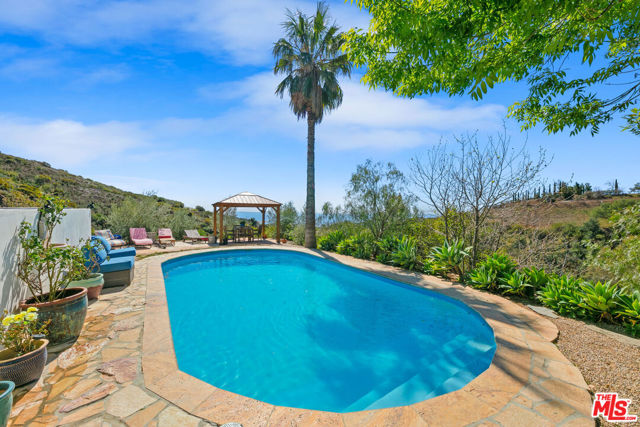 2302 Latigo Canyon Road, Malibu CA: https://media.crmls.org/mediaz/2e1dd251-b8d4-4eed-a2d4-71256c05c624.jpg