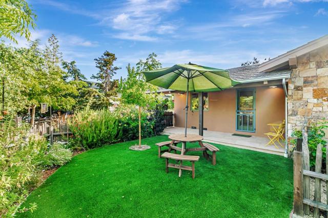 15393 Via Caballero, Monte Sereno CA: https://media.crmls.org/mediaz/2e1f2cf9-8d8e-420e-bae1-536429c1b41e.jpg