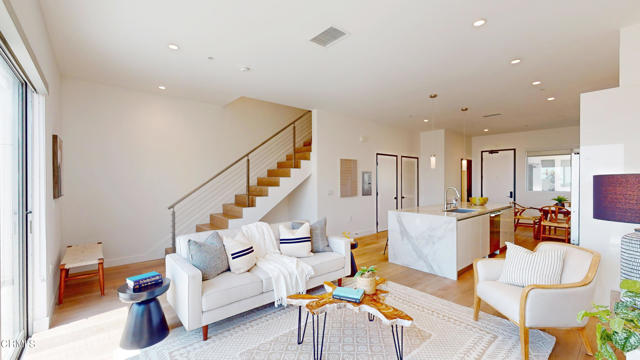 Detail Gallery Image 7 of 24 For 957 Figueroa Ter #308,  Los Angeles,  CA 90012 - 2 Beds | 2/1 Baths