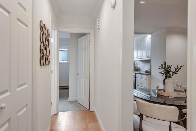 4016 Farm Hill Boulevard, Redwood City CA: https://media.crmls.org/mediaz/2e200d0e-ddaa-4b9b-a32a-23778a7334b9.jpg