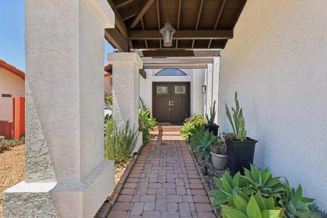 Image 6 of 69 For 10812 Elderwood Ln
