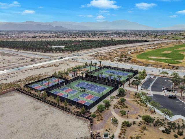 85647 Veneto Lane, Indio CA: https://media.crmls.org/mediaz/2e219ecd-342a-4bf6-aec7-2fea8c092392.jpg