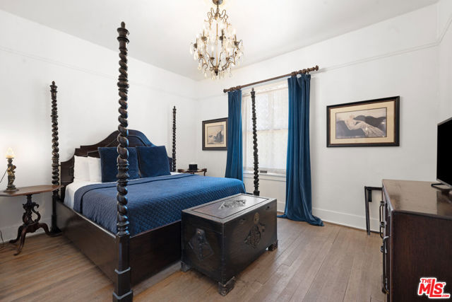 362 Bell Street, Los Alamos CA: https://media.crmls.org/mediaz/2e220821-60a5-4441-80a0-a8ca00351dba.jpg