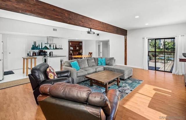 4810 Baylor Dr, San Diego CA: https://media.crmls.org/mediaz/2e223078-eb88-4e9f-a046-9304dba7cffc.jpg