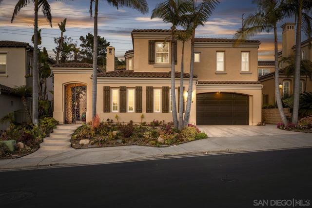 11649 Thistle Hill Pl, San Diego CA: https://media.crmls.org/mediaz/2e2238ae-6e06-477b-8a49-a7f293b309dc.jpg