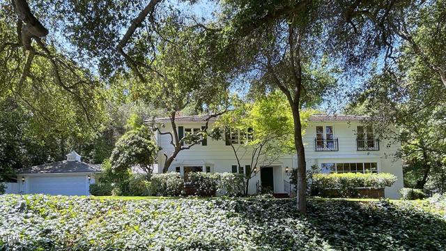 Detail Gallery Image 1 of 40 For 930 Regent Park Dr, La Canada Flintridge,  CA 91011 - 4 Beds | 4 Baths