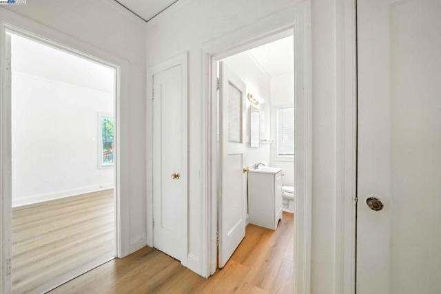 2238 7Th, Berkeley CA: https://media.crmls.org/mediaz/2e2478ae-24b4-4c02-aac6-e2b099b32cb6.jpg