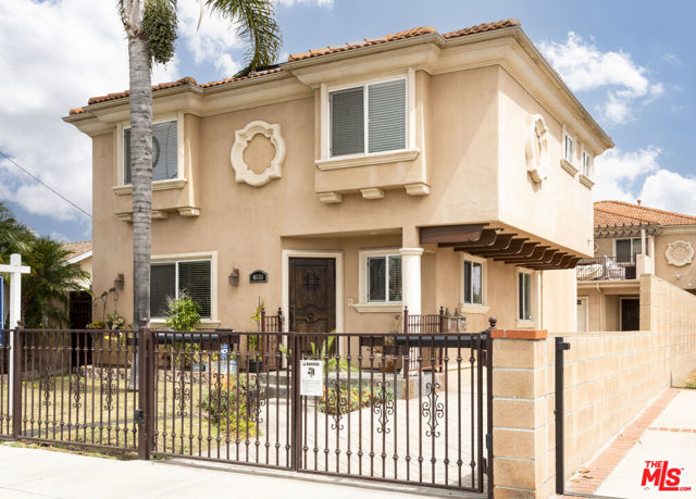 4535 W 168th Street, Lawndale CA: https://media.crmls.org/mediaz/2e286eff-138e-4de3-bd41-0cf78a314a88.jpg