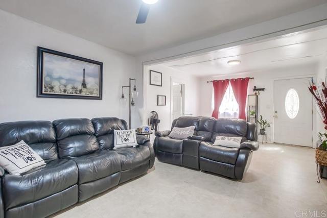 1828 34 B Avenue, National City CA: https://media.crmls.org/mediaz/2e28f58c-dbc6-4f6a-a9b7-421e1899fa8f.jpg