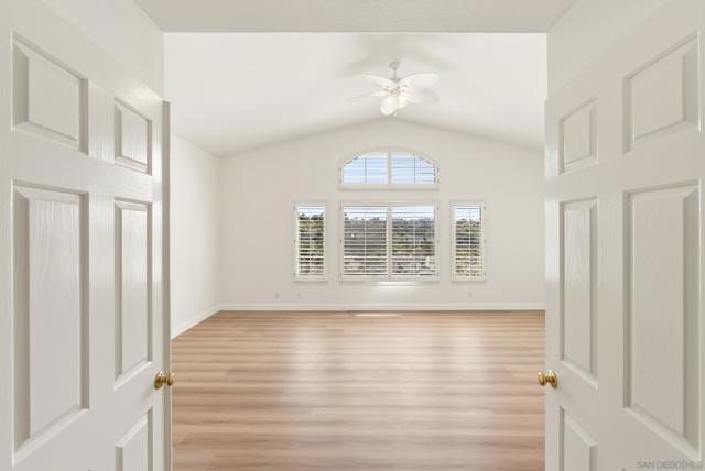 Image 25 of 48 For 6927 Wildrose Ter