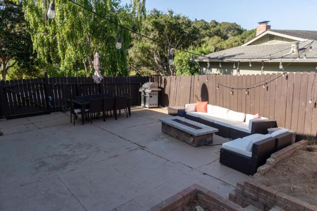 15105 Charter Oak Boulevard, Salinas CA: https://media.crmls.org/mediaz/2e2a18a3-9f9b-4346-a8a5-0777369c36e7.jpg