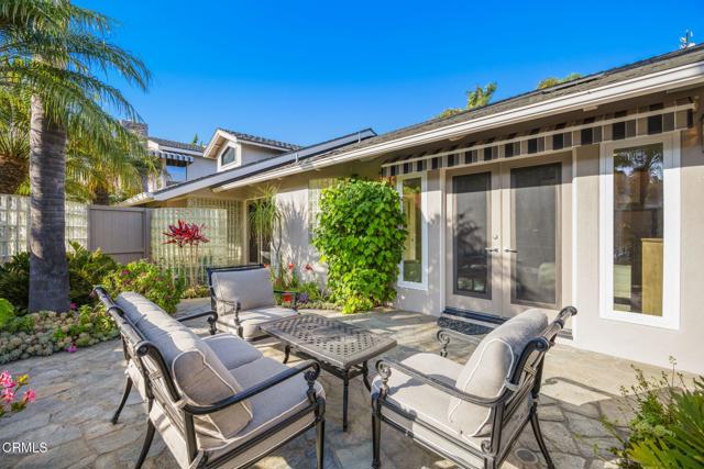 612 Via Arroyo, Ventura CA: https://media.crmls.org/mediaz/2e2b5ae8-8fb0-4a81-9520-f4cb31a16e3f.jpg