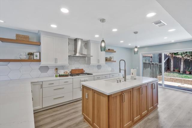 6974 Camino Pacheco, San Diego CA: https://media.crmls.org/mediaz/2e2c07c4-476b-4716-9570-026f9fcd3d1d.jpg