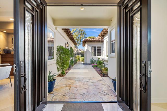 49606 Montana Way, La Quinta CA: https://media.crmls.org/mediaz/2e2c2af0-05ce-464b-bdcd-e98666308594.jpg