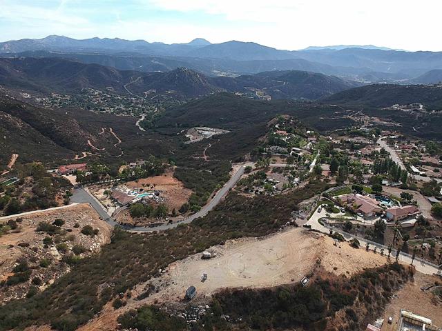 Detail Gallery Image 30 of 45 For 1496 Montana Serena Ct, El Cajon,  CA 92021 - – Beds | – Baths