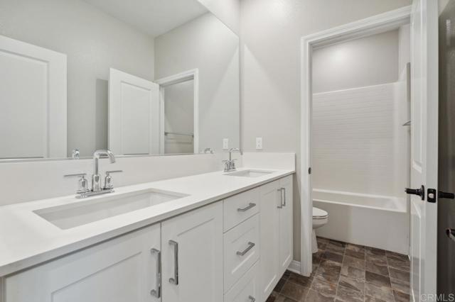 Detail Gallery Image 36 of 70 For 2187 Bluestone Cir, Chula Vista,  CA 91913 - 3 Beds | 2/1 Baths