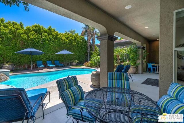 2160 N Hermosa Drive, Palm Springs, CA 92262