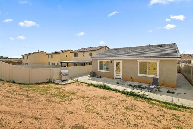 14226 Revana Lane, Beaumont CA: https://media.crmls.org/mediaz/2e2fe652-34f6-4cca-8c07-9d6b5002c43f.jpg