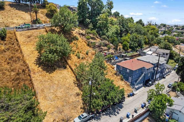 0 Ramboz Dr, Los Angeles CA: https://media.crmls.org/mediaz/2e3077a0-a184-48e1-9bd7-0cdc58d507b1.jpg