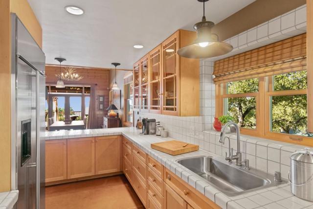 21900 Parrott Ranch Road, Carmel Valley CA: https://media.crmls.org/mediaz/2e31779d-5511-4a68-956b-8613716e6a95.jpg