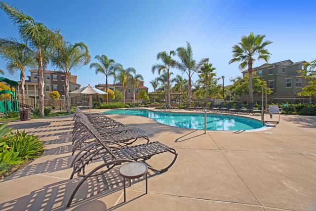 1804 OLIVE GREEN ST, Chula Vista CA: https://media.crmls.org/mediaz/2e31dbc5-6708-44da-9dfe-420896c845dd.jpg