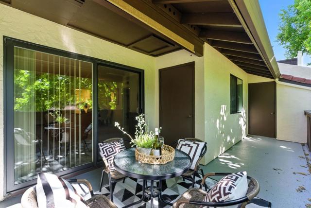 1001 E Evelyn Terrace, Sunnyvale CA: https://media.crmls.org/mediaz/2e33a47f-8d78-4ef2-84b3-364ce6447475.jpg