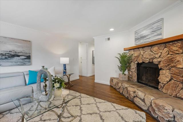 751 San Pablo Drive, Mountain View CA: https://media.crmls.org/mediaz/2e33ce9c-1c16-4e67-8267-951c007ddcf6.jpg