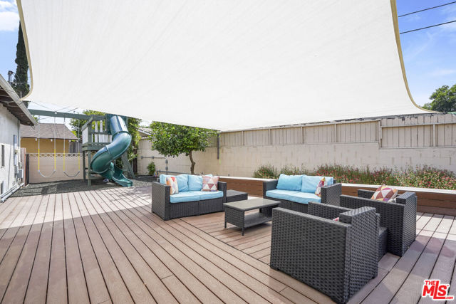 7017 Vicky Avenue, West Hills CA: https://media.crmls.org/mediaz/2e33f7f8-4b84-4c9a-a440-57de71f31a91.jpg