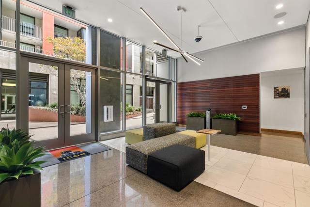 350 11Th Avenue, San Diego CA: https://media.crmls.org/mediaz/2e3459ca-7b9f-4e90-9217-2e39bcc954db.jpg