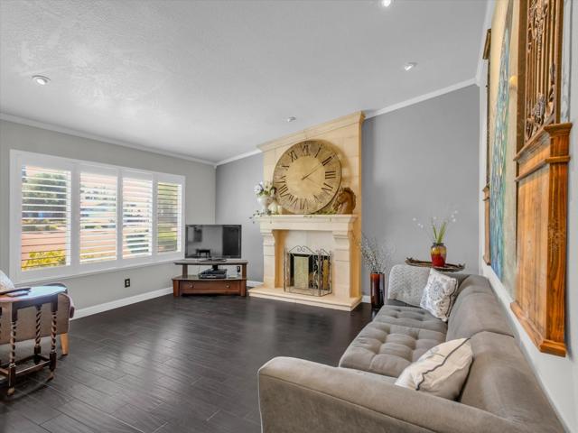 2259 S Ham Lane, Lodi CA: https://media.crmls.org/mediaz/2e34a8c3-c562-49c4-ad5c-daf2de4c4e57.jpg