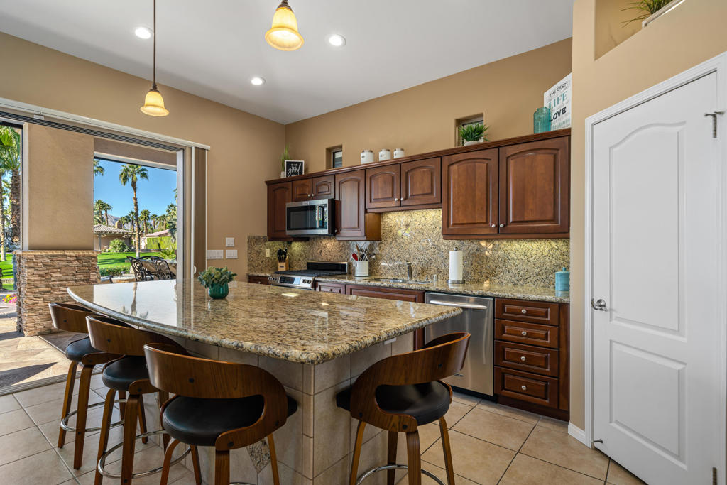 MLS #219139859DA image #24