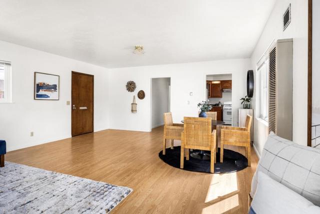 208 Coulson Avenue, Santa Cruz CA: https://media.crmls.org/mediaz/2e381392-e96f-4ab3-a139-ab1712144771.jpg