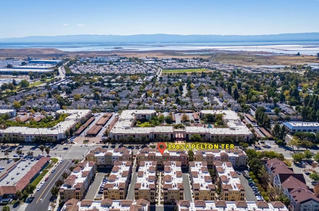 39857 Pelton Terrace, Newark CA: https://media.crmls.org/mediaz/2e3993e4-331b-4045-912a-da1d39b15c75.jpg