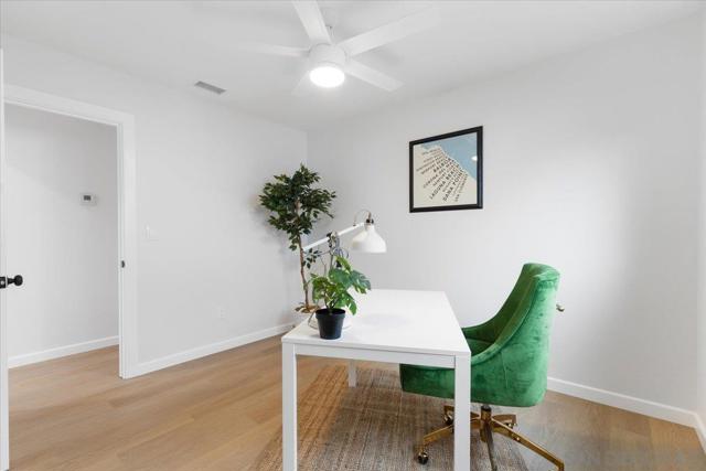 1211 California St, Imperial Beach CA: https://media.crmls.org/mediaz/2e3aa7ed-3290-49ed-a8c3-3f000d891fce.jpg