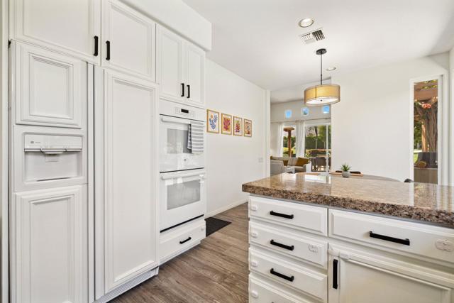 48205 Via Solana, La Quinta CA: https://media.crmls.org/mediaz/2e3c6820-faf8-47f7-81a8-9578fdf55ee8.jpg