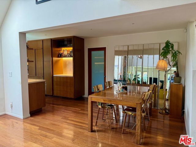 1966 Vestal Avenue, Los Angeles CA: https://media.crmls.org/mediaz/2e3ce25d-9e3f-4077-81b4-0c64e1550d36.jpg