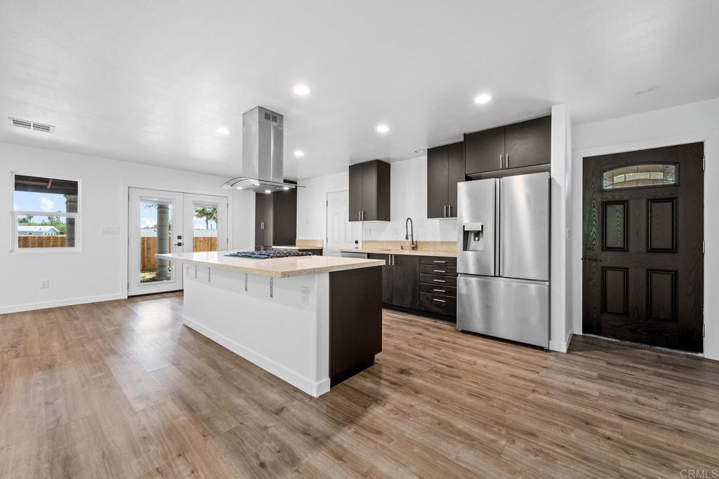 4585 Mount Henry Place