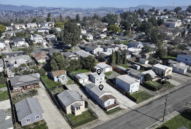 Image 7 of 26 For 324 Idora Ave