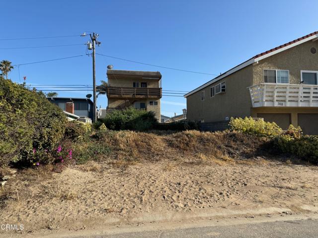 Detail Gallery Image 4 of 4 For 316 Santa Monica Dr, Oxnard,  CA 93035 - – Beds | – Baths