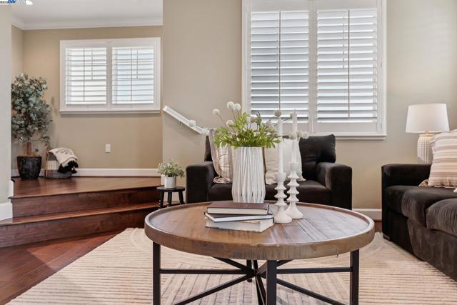 389 Basswood Cmn, Livermore CA: https://media.crmls.org/mediaz/2e3e7d74-564d-40b9-b169-bfc80edceb83.jpg