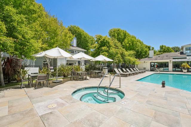 100 Schooner Court, Richmond CA: https://media.crmls.org/mediaz/2e407045-d1a2-49c1-8611-29f78df6c465.jpg