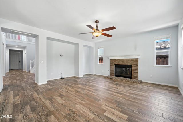 29039 Shorecliff Circle, Menifee CA: https://media.crmls.org/mediaz/2e408d03-7038-4206-b0c0-5ef547b30721.jpg