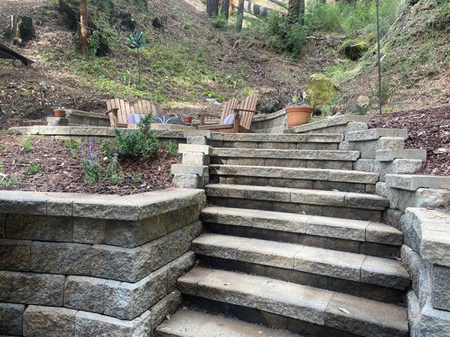 325 Ridge Drive, Boulder Creek CA: https://media.crmls.org/mediaz/2e409320-35d4-4c86-9fe2-1991ed432b3d.jpg