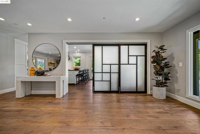 300 Rancho de Maria, Martinez CA: https://media.crmls.org/mediaz/2e40b5fe-e532-4ead-8fb8-7297db9f6595.jpg