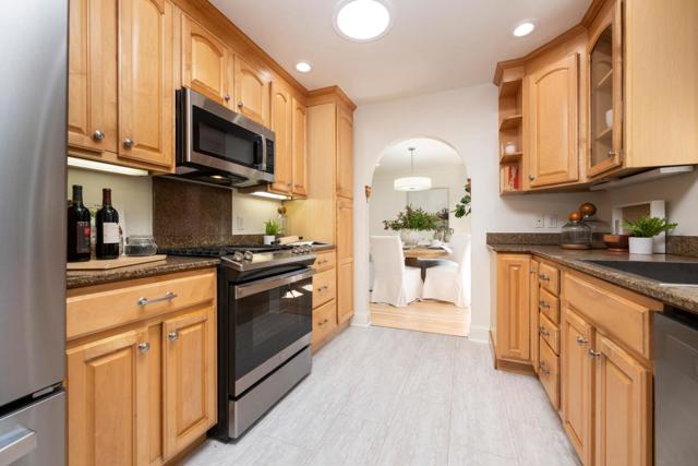 1701 Francis Court, Belmont CA: https://media.crmls.org/mediaz/2e41d030-da2b-483b-8c23-54b894a3bd2c.jpg