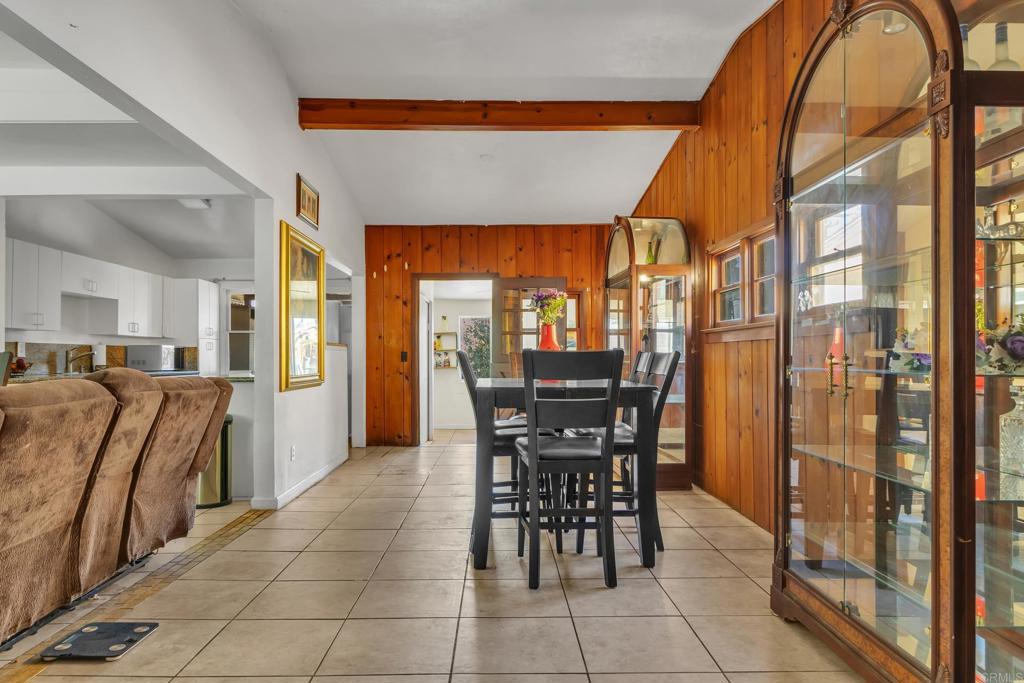 610 11th Avenue - photo 6