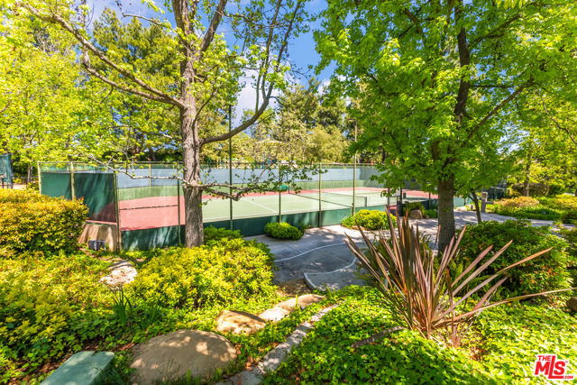 Drew Fenton | 11729 Wetherby Lane Los Angeles CA | MLS: 6991140