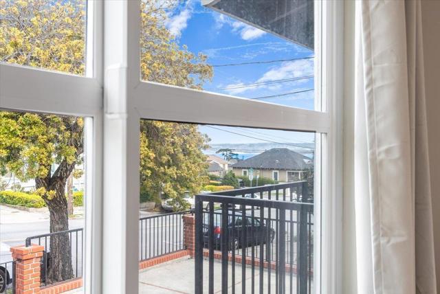 739 W Franklin Street, Monterey CA: https://media.crmls.org/mediaz/2e437f2c-fd22-45f0-a583-6c20f925f373.jpg