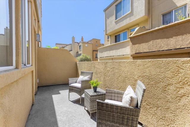 1690 Civic Center Drive, Santa Clara CA: https://media.crmls.org/mediaz/2e43ed7b-f689-4e5c-941b-bfe739365cb3.jpg